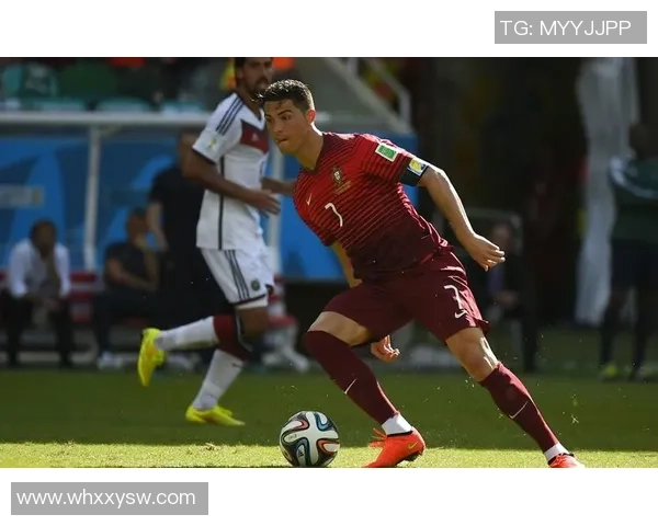 足球明星卡收藏热潮解析 探秘球迷心中的珍藏价值与市场前景